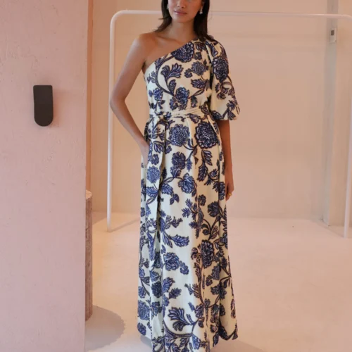 By Nicola Isla Maxi Dress In Blue Paisley -Chic Wear Store 0W1A0628 50f4e93d e205 484e b7e7 2ada26a26a13 scaled
