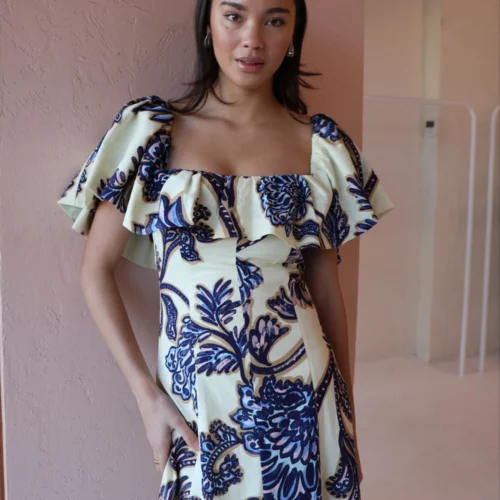 By Nicola Paradiso Maxi Dress In Blue Paisley -Chic Wear Store 0W1A1130 178338de 9c60 45e8 819d 0b67ee577c17 scaled