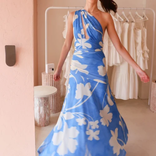 By Nicola Fiesta Halter Neck Maxi Dress In Capri -Chic Wear Store 0W1A3062 scaled