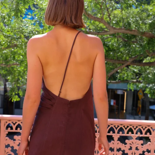 New Romantics Jordan Linen Aysm Mini Dress In Cocoa -Chic Wear Store 0W1A4430 scaled