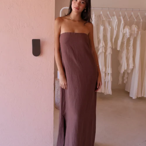 New Romantics Marc Strapless Maxi Dress In Chocolate -Chic Wear Store 0W1A5533 scaled