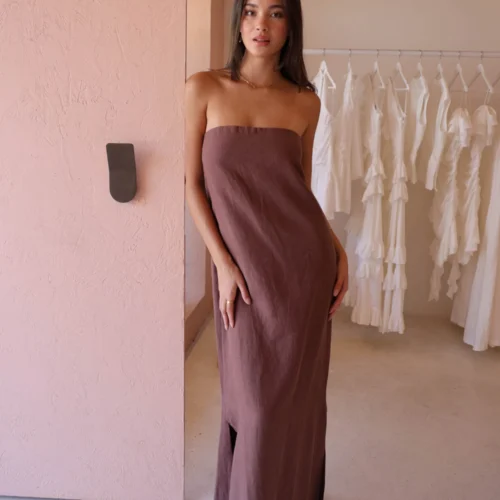 New Romantics Marc Strapless Maxi Dress In Chocolate -Chic Wear Store 0W1A5540 scaled