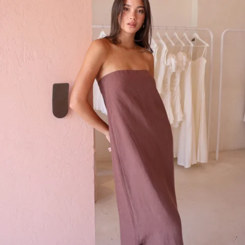 New Romantics Marc Strapless Maxi Dress In Chocolate -Chic Wear Store 0W1A5542 scaled