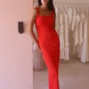 By Nicola Theo Squareneck Dress In Cherry 2 By Nicola Theo Squareneck Dress In Cherry -Chic Wear Store 0W1A5949 scaled