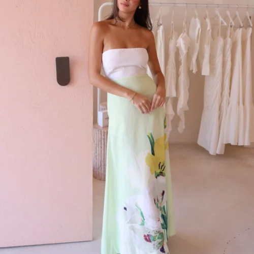 By Nicola Wavy Strapless Maxi Dress In Fiori -Chic Wear Store 0W1A7330 scaled