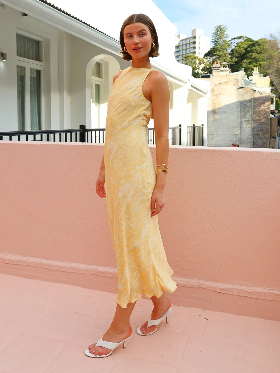 Sovere Inara Reversible Dress In Butter 11 Sovere Inara Reversible Dress In Butter - Image 9