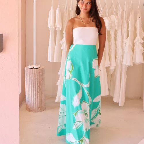 By Nicola Wavy Strapless Maxi Dress In White Verde Fleur -Chic Wear Store 0W1A8562 scaled